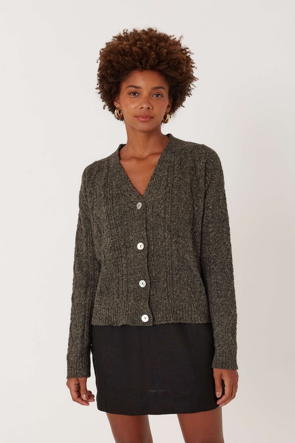 Foto do produto casaco trançado tricot tereza