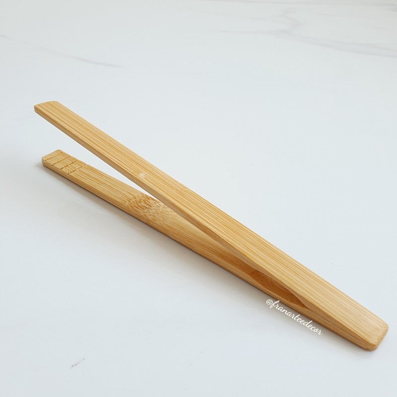 Pinça Multiuso de Bambu 18cm