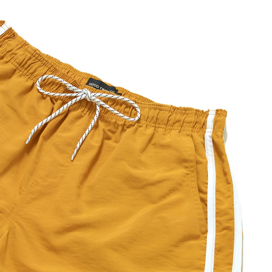 Short Shorts Amarelo