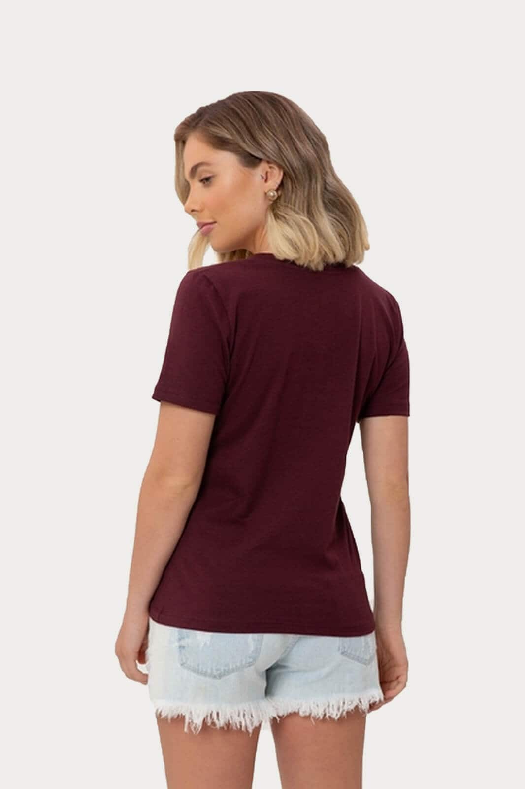 T-Shirt Comfy Algodão Premium Decote V Bordô Marsala