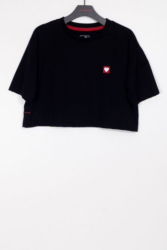 cropped love <